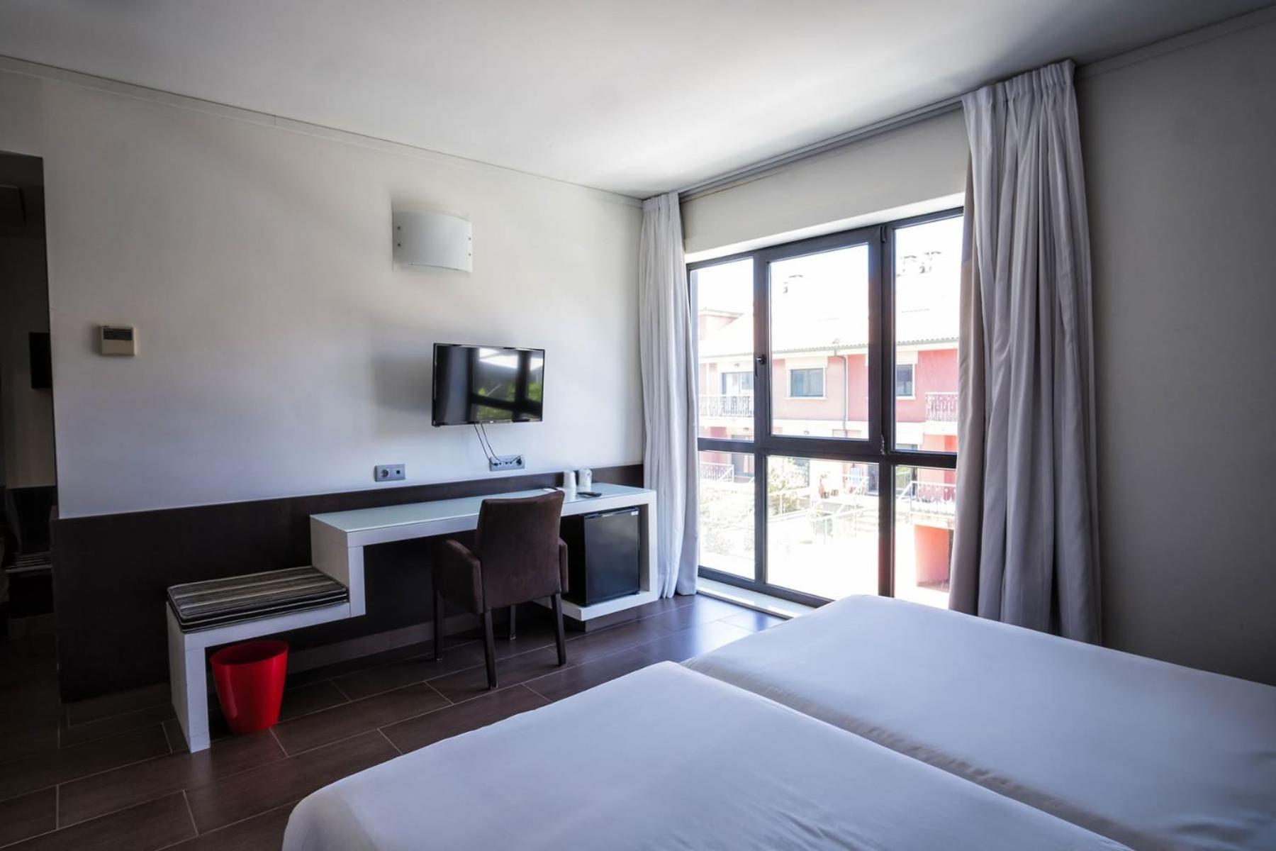 Hotel Alda Carril فيلاغارثيا دي أروزا المظهر الخارجي الصورة